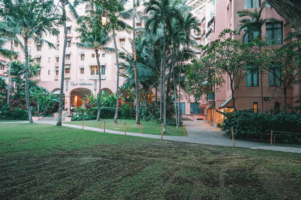 Royal Hawaiian Hotel Honolulu | Oahu | Aloha | Pink Palace | Waikiki | Bubbly Moments