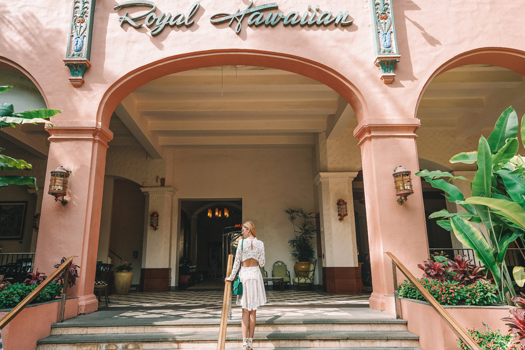 Royal Hawaiian Hotel Honolulu | Oahu | Aloha | Pink Palace | Waikiki | Bubbly Moments