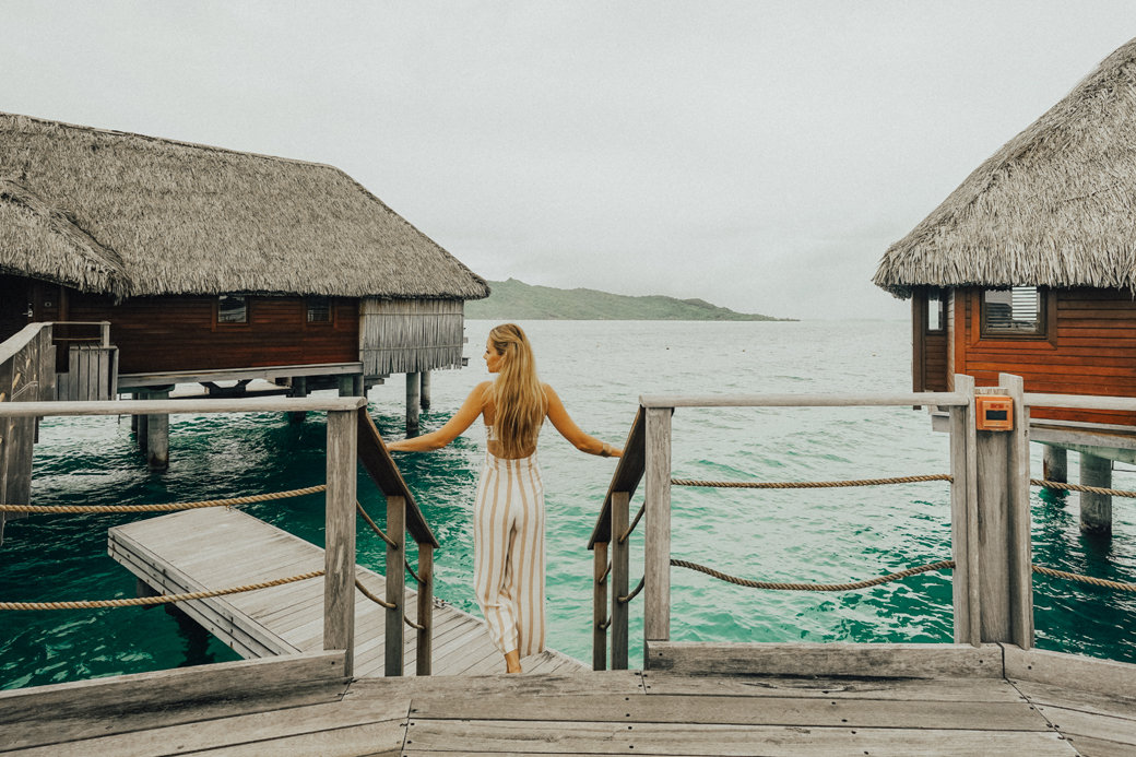 Dazzling Bora Bora | French Polynesia | Blue Lagoon | Paradise | Four Seasons Bora Bora | Tahiti | Island | Overwater Bungalow | Travel | Travel Photography | Bubbly Moments