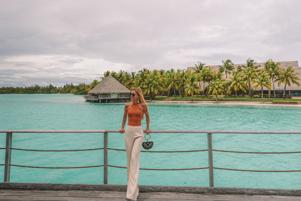 Dazzling Bora Bora | French Polynesia | Blue Lagoon | Paradise | Four Seasons Bora Bora | Tahiti | Island | Overwater Bungalow | Travel | Travel Photography | Bubbly Moments