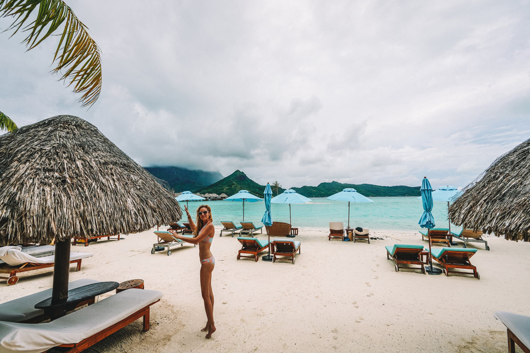 Dazzling Bora Bora | French Polynesia | Blue Lagoon | Paradise | Four Seasons Bora Bora | Tahiti | Island | Overwater Bungalow | Travel | Travel Photography | Bubbly Moments