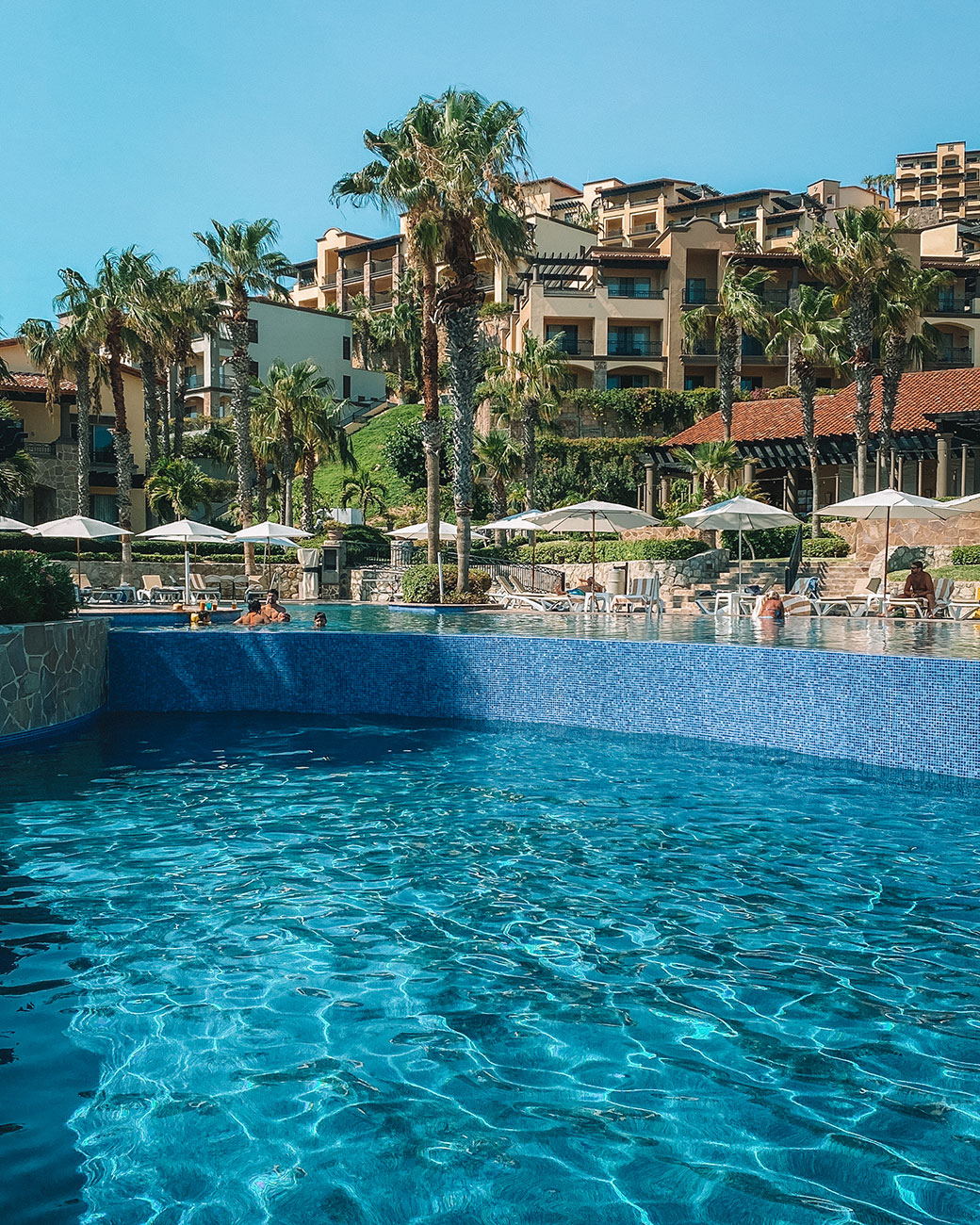 Pueblo Bonito | Montecristo Villas | Cabo San Lucas | Mexico vacation | Arch of Los Cabos | Bubbly Moments