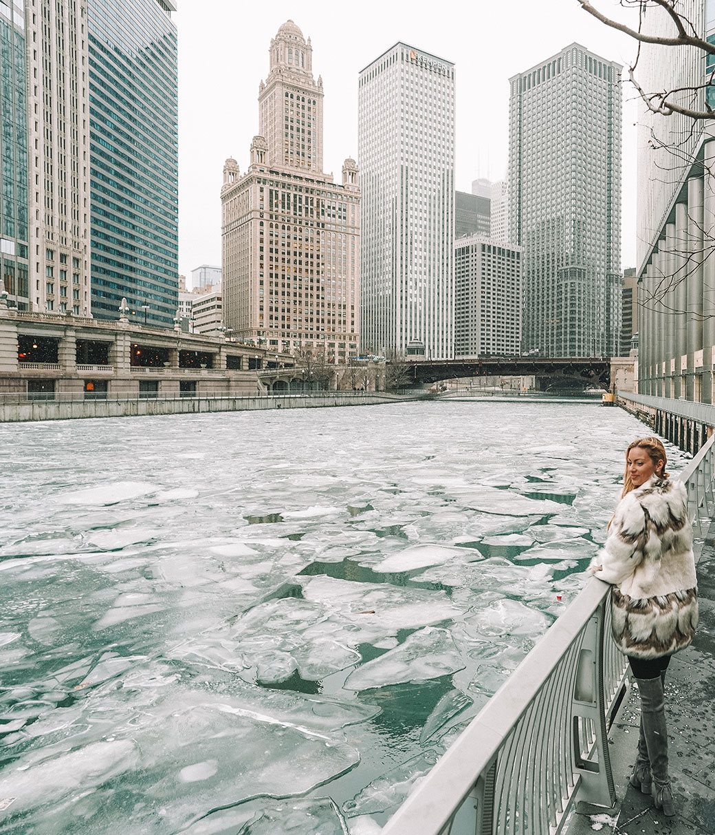 Instagrammable Places in Chicago | Most Instagrammable Places in Chicago | Best/Instagram Spots in Chicago | Chicago Instagram Spots | Instagram-Worthy Places in Chicago | Bubbly Moments | Emilia Taneva