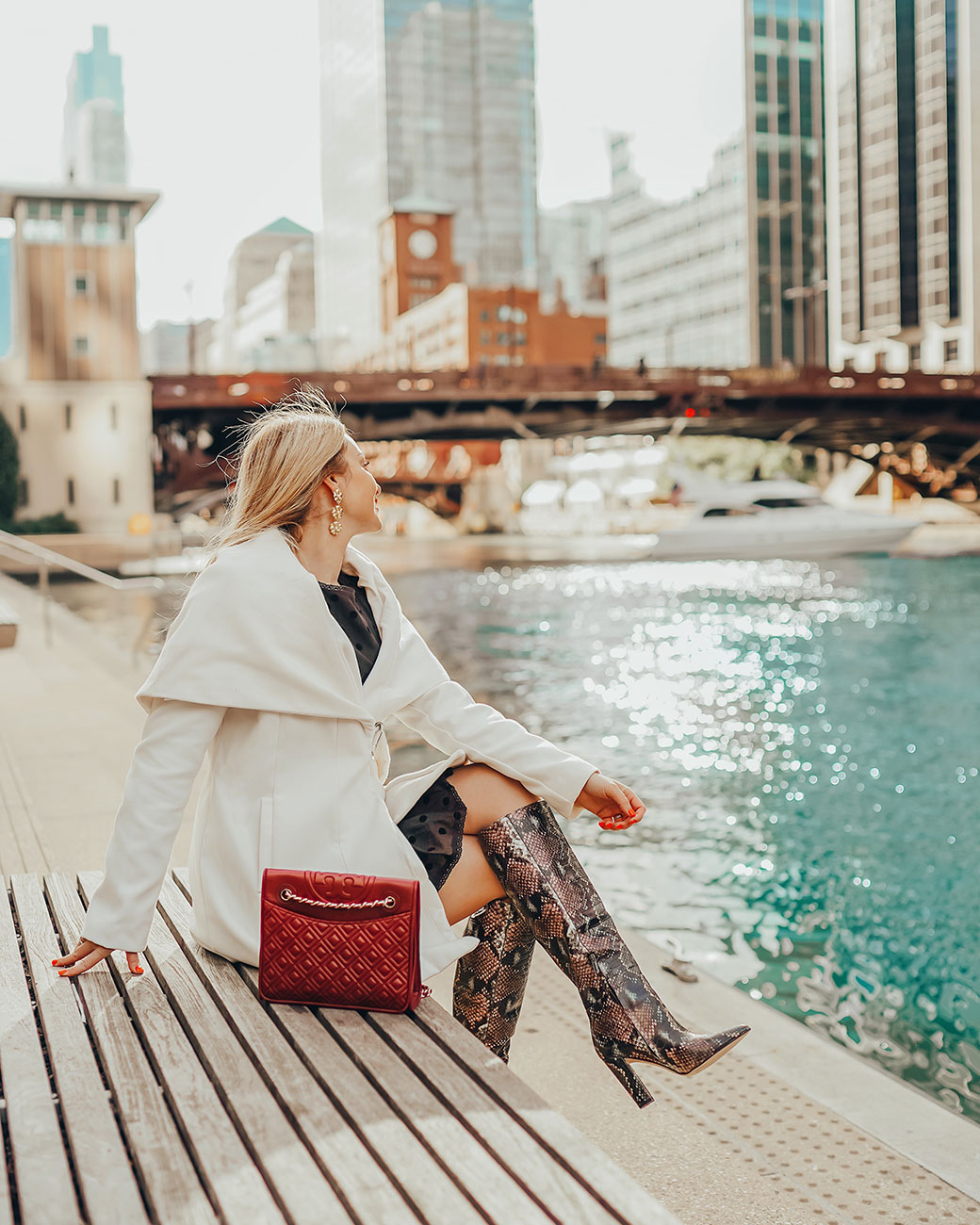 Instagrammable Places in Chicago | Most Instagrammable Places in Chicago | Best/Instagram Spots in Chicago | Chicago Instagram Spots | Instagram-Worthy Places in Chicago | Bubbly Moments | Emilia Taneva