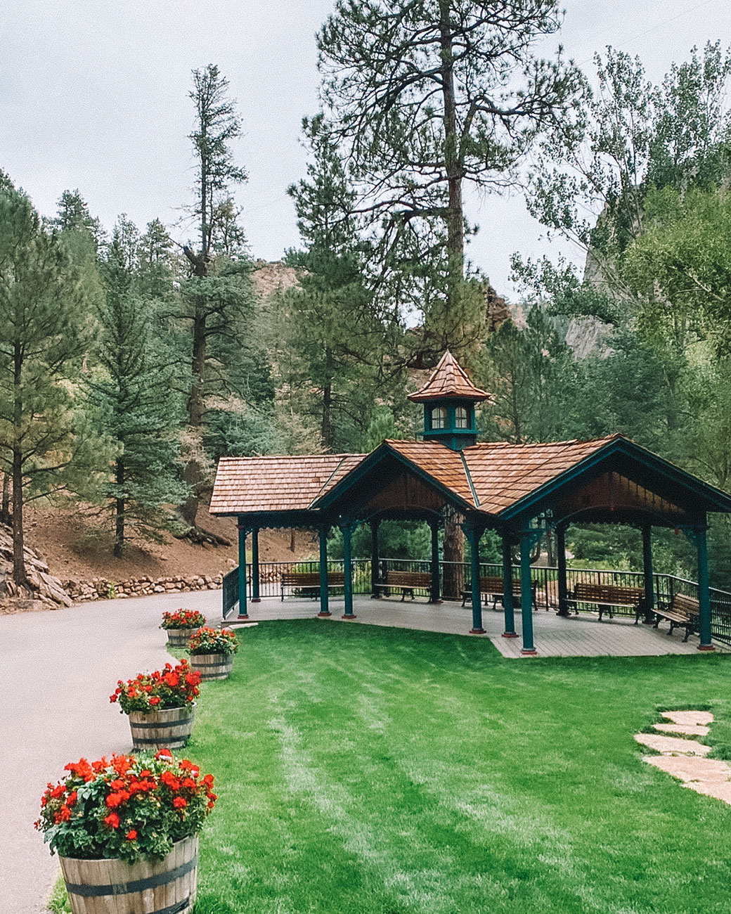 The Broadmoor | The Broadmoor hotel | The Broadmoor resort | Colorado Springs resorts | Things to do at The Broadmoor | Travel Blogger | Bubbly Moments