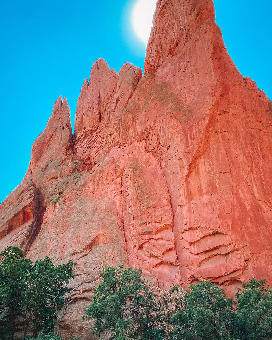 The Garden of Gods | Garden of Gods Colorado | Colorado Springs | Gods Trail Colorado Springs | Red Rock Corral | Trailing | Hiking | Rock Mountains | Outdoor Activities | Fun things to do in Colorado | Places in Colorado Springs | Chambers Trail | Bretag Trail Colorado | Parlmer Trail Colorado | Garden of Gods Trail in Colorado Springs | Bubbly Moments