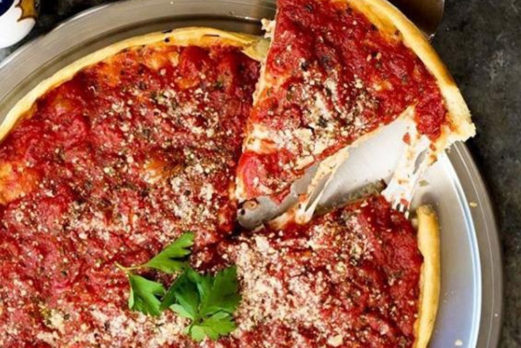 Where to Get the Best Deep Dish Pizza in Chicago | Best Places to Get Deep Dish Pizza in Chicago | The Original Deep Dish | Pan Pizza | Stuffed Pizza | Bubbly Moments