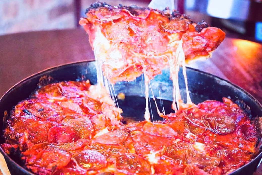 Where to Get the Best Deep Dish Pizza in Chicago | Best Places to Get Deep Dish Pizza in Chicago | The Original Deep Dish | Pan Pizza | Stuffed Pizza | Bubbly Moments